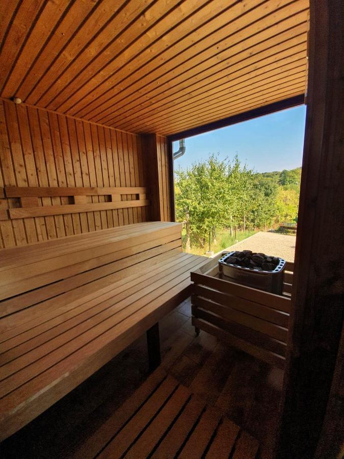Buzas Pince Vendeghaz Hotel Ecsed Luaran gambar