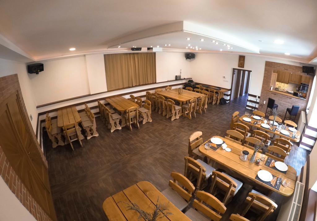 Buzas Pince Vendeghaz Hotel Ecsed Luaran gambar